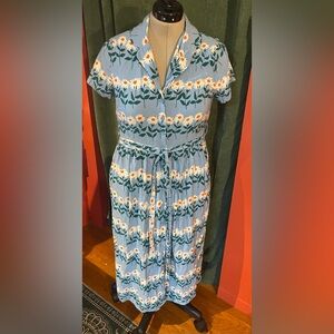 Joanie Clothing midi shirt dress